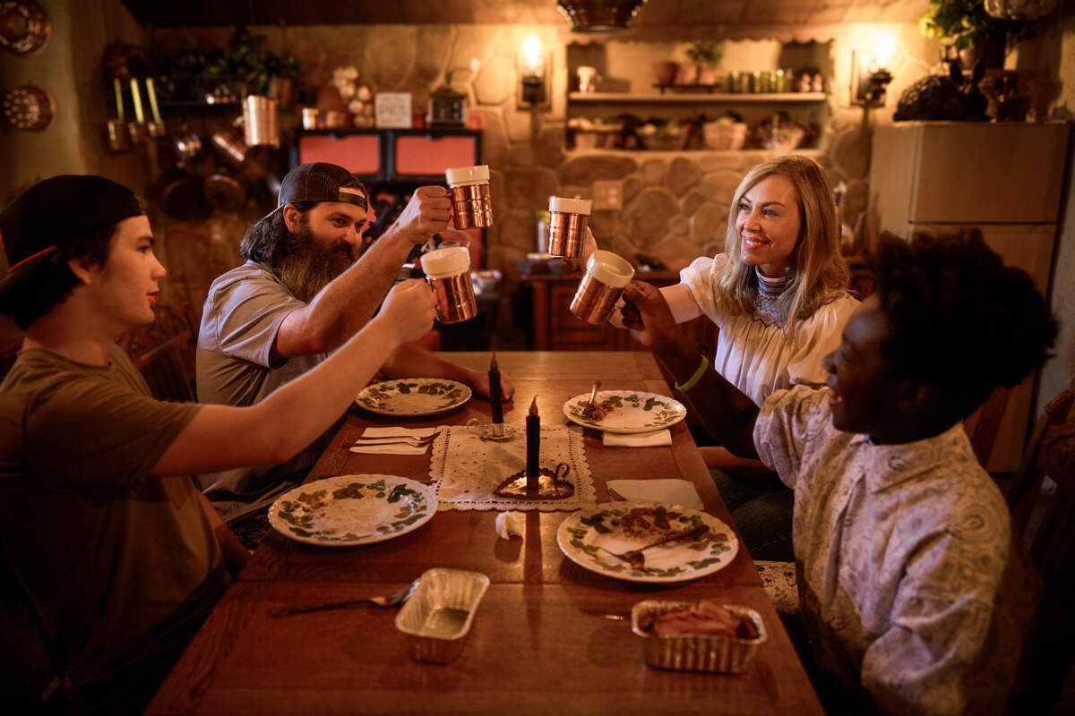 Jep and Jessica Robertson in Great America Media’s “Jep & Jess: Beyond the Bayou.”